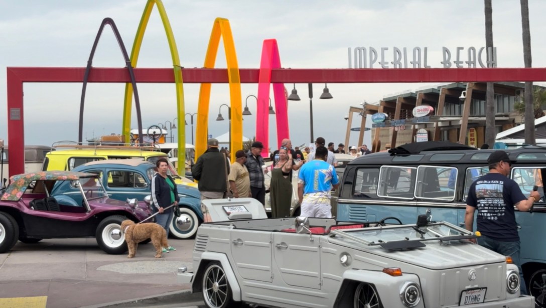 fiesta en la playa vintage vw show